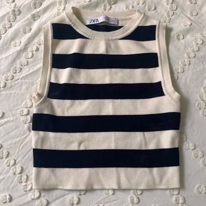 Zara sleeveless knit top with a round neck